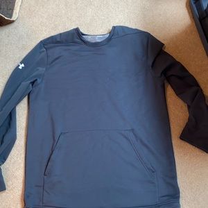 Under armour Thermal & thick. Keeps you warm.